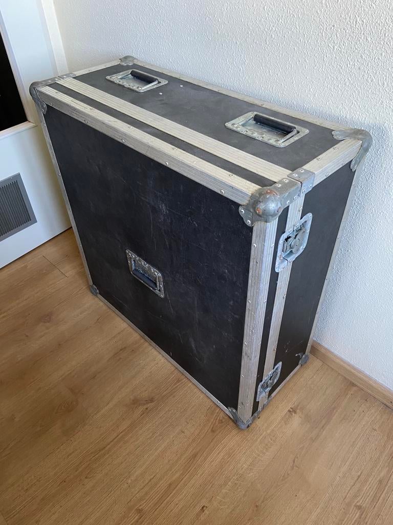 Gratis kist voor mixer, Ophalen, Zo goed als nieuw, Overige instrumenten