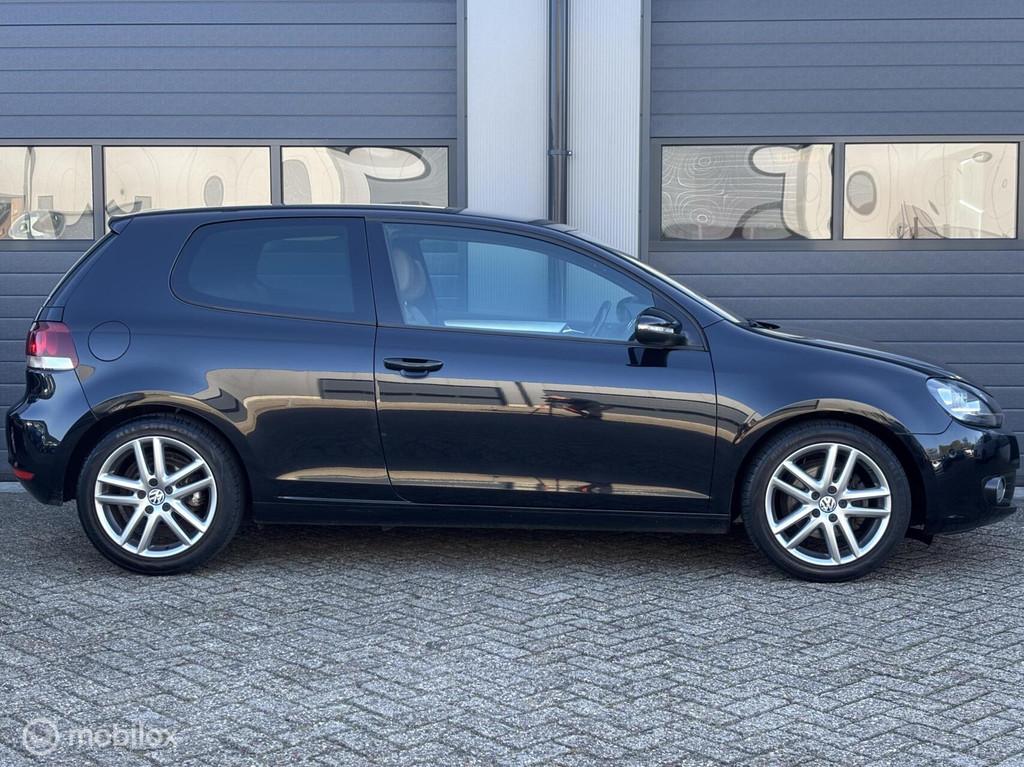 Volkswagen Golf 1.4 TSI Highline Uitvoering Lederen interieu, Auto's, Volkswagen, Euro 5, 4 cilinders, Leder, Bedrijf