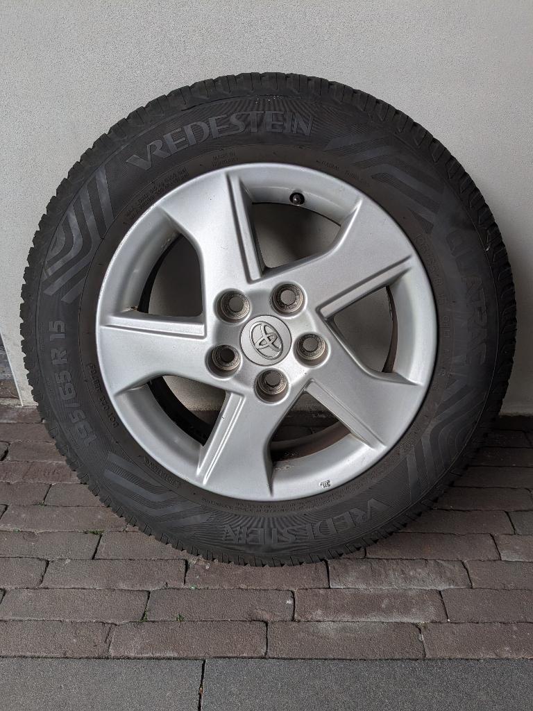 Reservewiel Toyota Auris 2010, Auto-onderdelen, Banden en Velgen, Ophalen, Gebruikt, 15 inch, Banden en Velgen