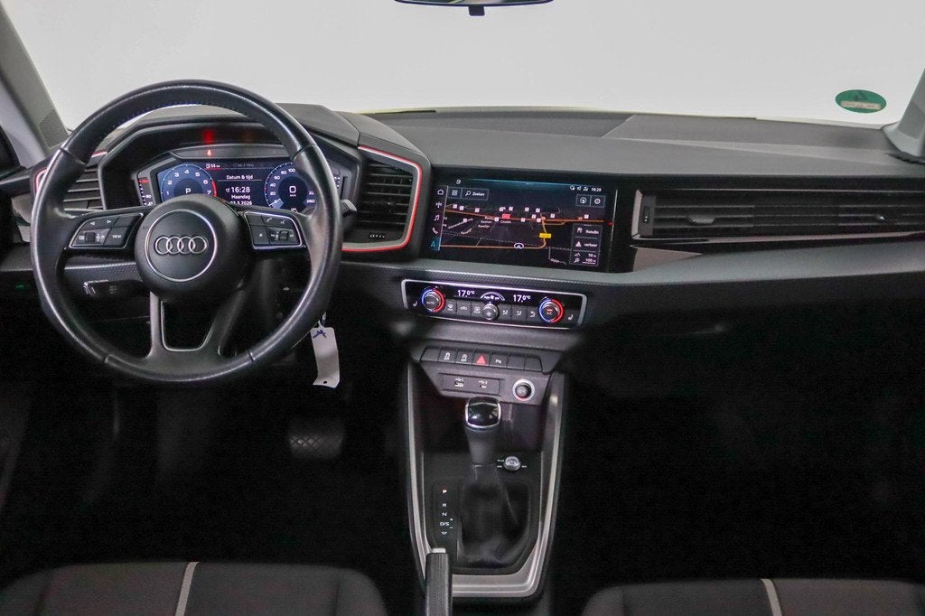 Audi A1 Sportback 30 TFSI Advanced epic Stoelverwarming, App, Auto's, Audi, Stof, 116 pk, Bedrijf, 1100 kg