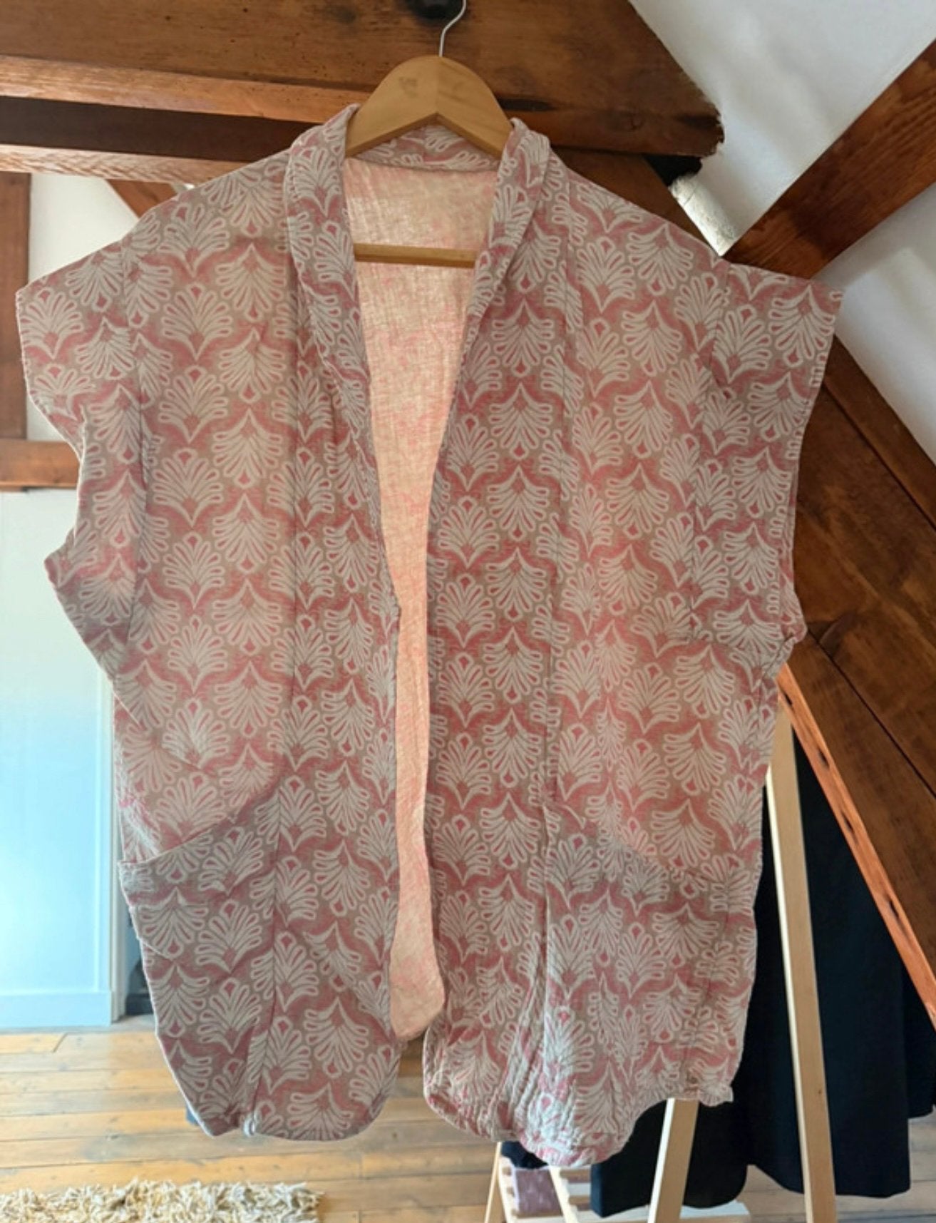 Mooie bodywarmer/ vest maat L, Kleding | Dames, Bodywarmers, Verzenden, Zo goed als nieuw, Maat 38/40 (M), Roze