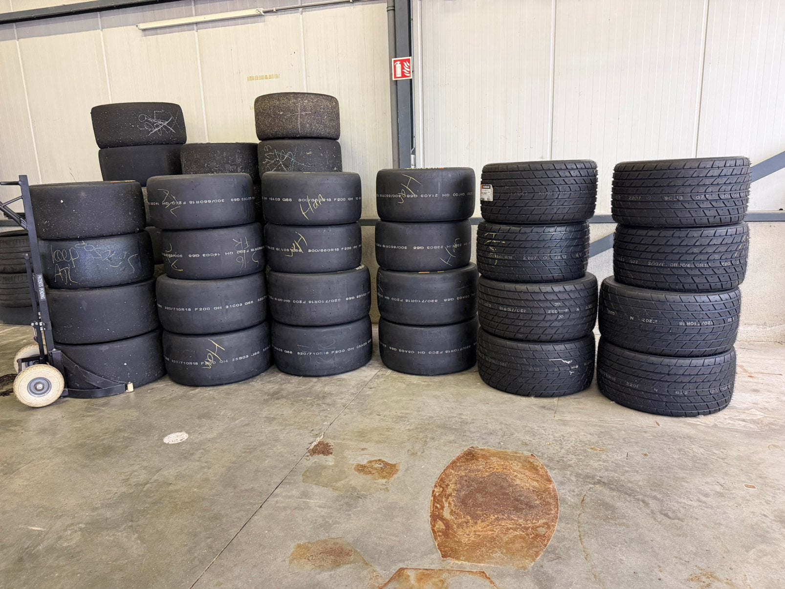 Porsche 992 cup Hankook slicks en regenbanden, Auto-onderdelen, Banden en Velgen, 18 inch, Overige, Overige, Nieuw