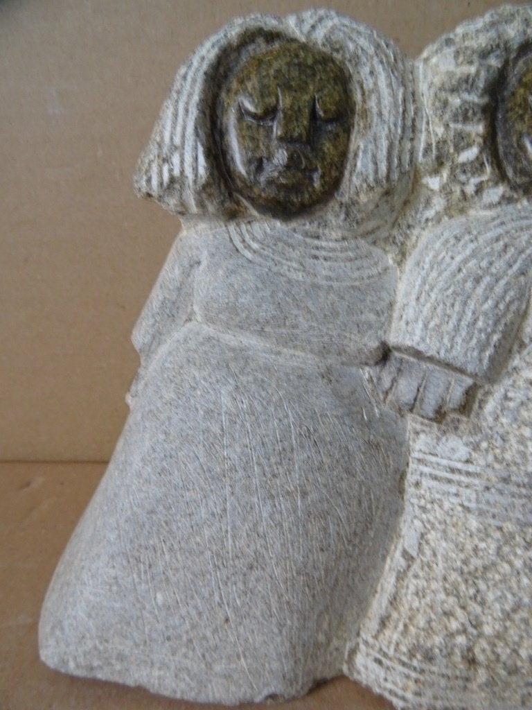 Afrikaans stenen beeld Proud Ladies beeld Zimbabwe 26cm, Handgemaakt, Groep mensen, Minder dan 20 cm, Ophalen of Verzenden