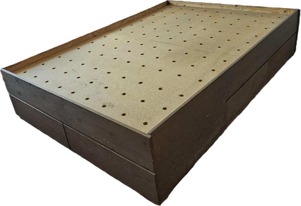 Bed hout met laden handgemaakt, Huis en Inrichting, Slaapkamer | Bedden, Ophalen, Gebruikt, Tweepersoons, 140 cm