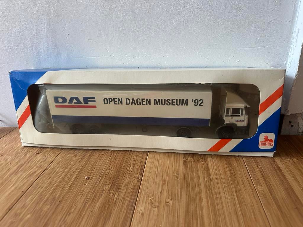 DAF VRACHTWAGEN SCHAALMODEL - Lion Toys Open Dagen Museum '9, Ophalen of Verzenden, Zo goed als nieuw, Bus of Vrachtwagen, Lion Toys