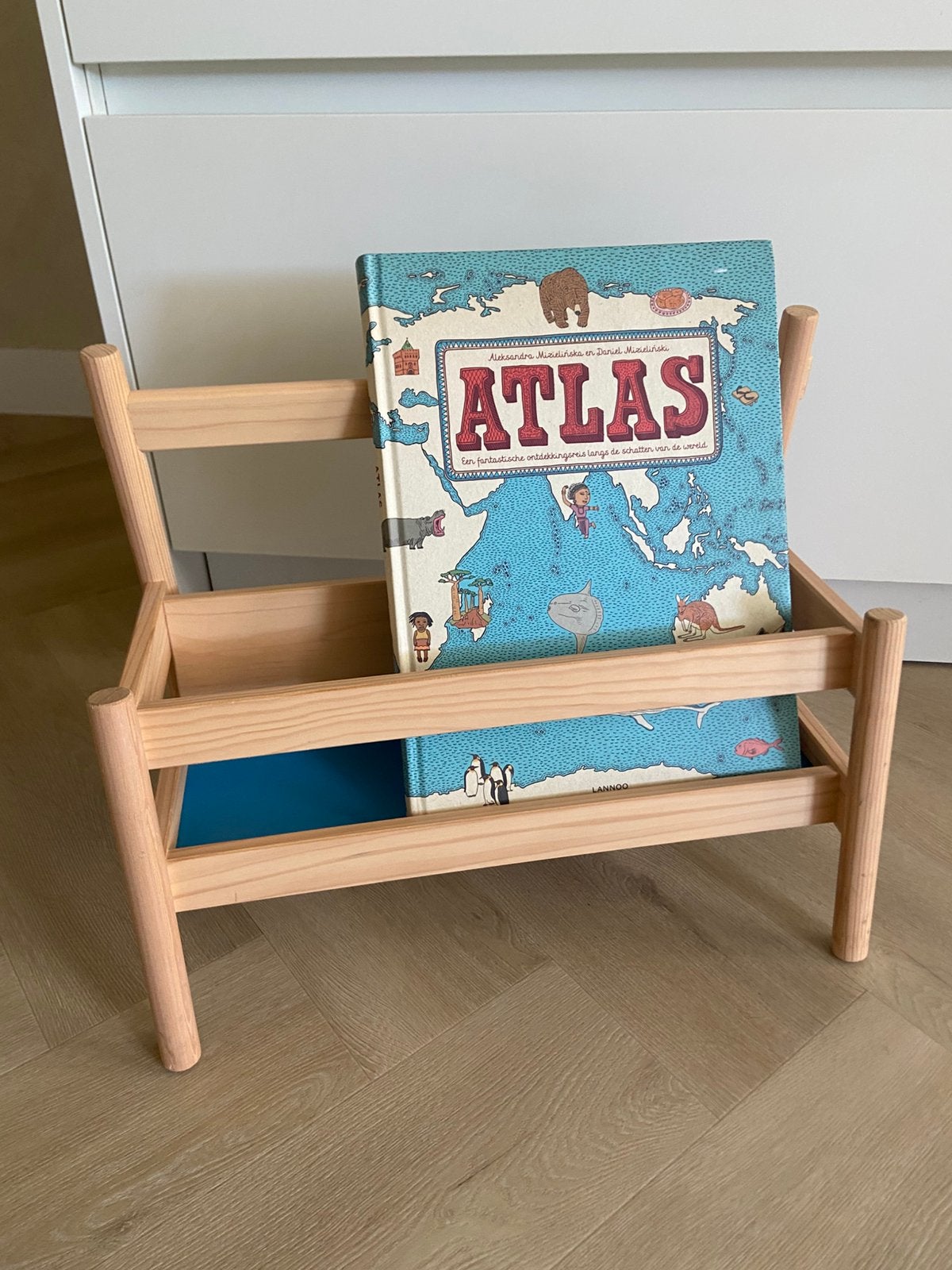 Ikea boekenhouder, boekenkast, ZGAN!, Ophalen, Zo goed als nieuw, Overige typen