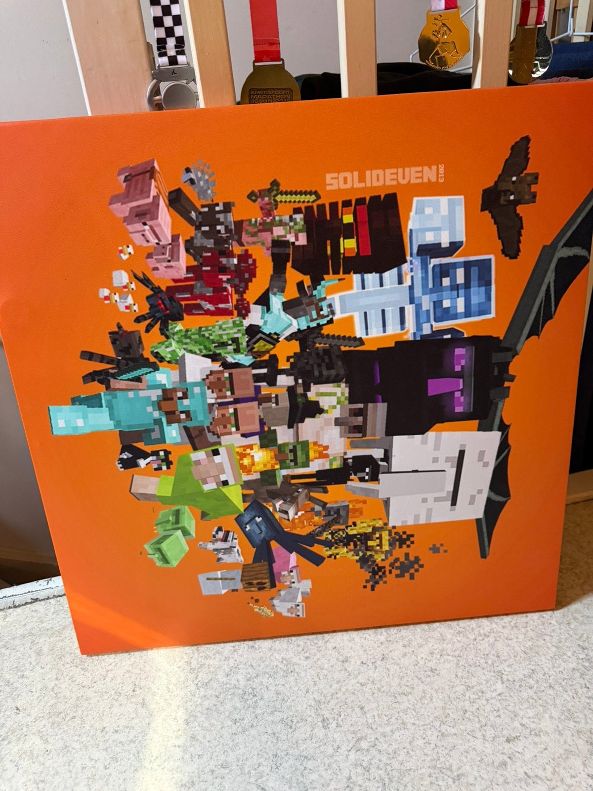 Minecraft Canvas Schilderij - Solideven! (60x60 cm), Film en tv, Oranje, Textiel, Klaar om op te hangen