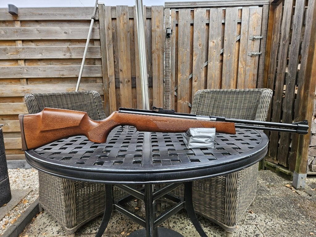 Weihrauch HW77K 5,5 mm luchtbuks, Ophalen, Zo goed als nieuw