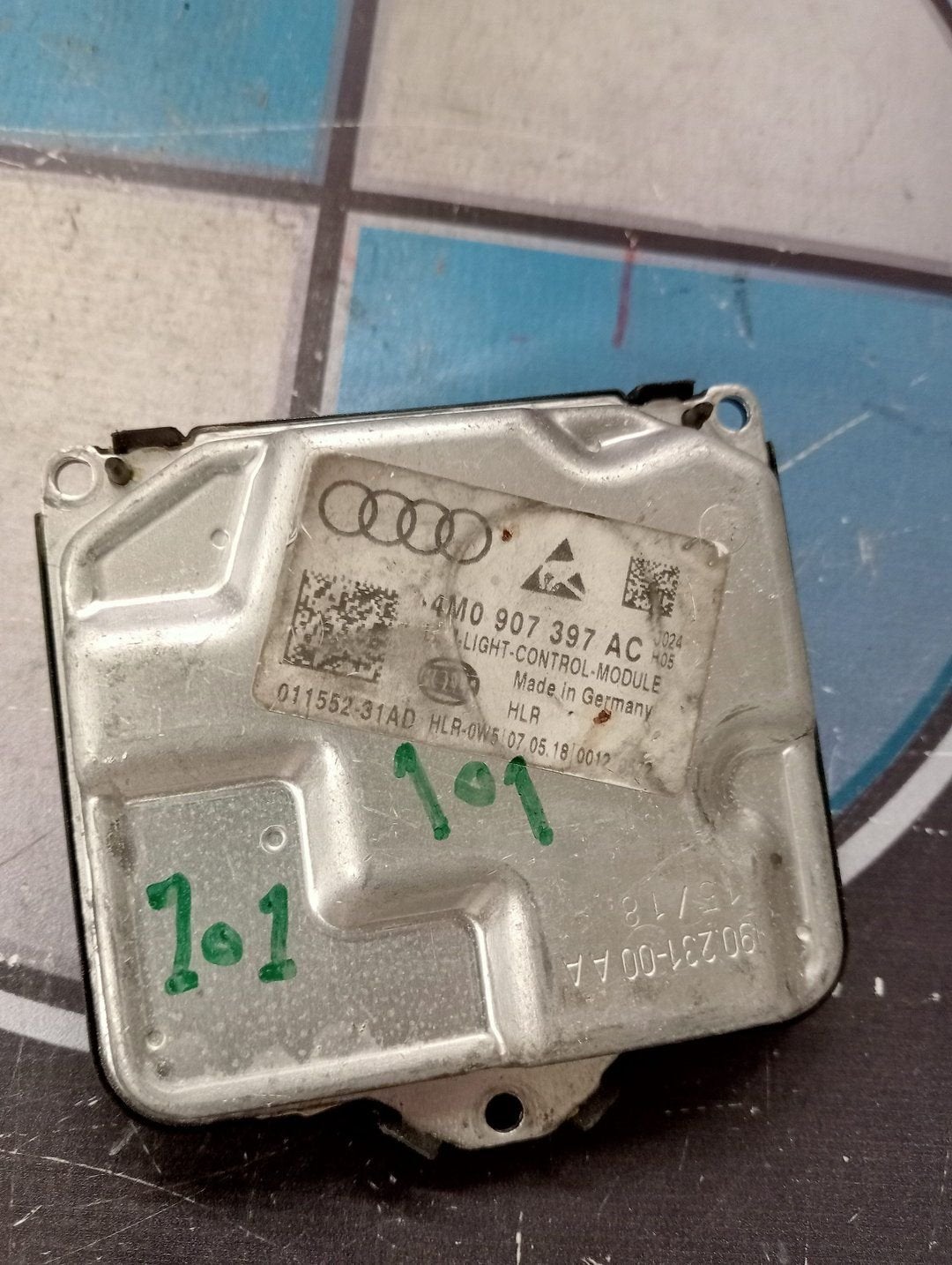 Hella 4M0 907 397 AC - 4M0907397AC module gebruikt, Gebruikt, -, -, -