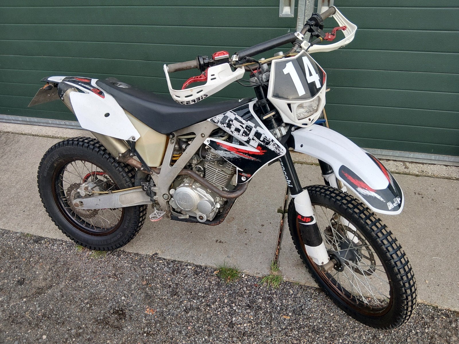 AJP PR4 125cc A1 rijbewijs enduro en supermoto, Motoren, AJP, Gebruikt, Particulier, 125 cc