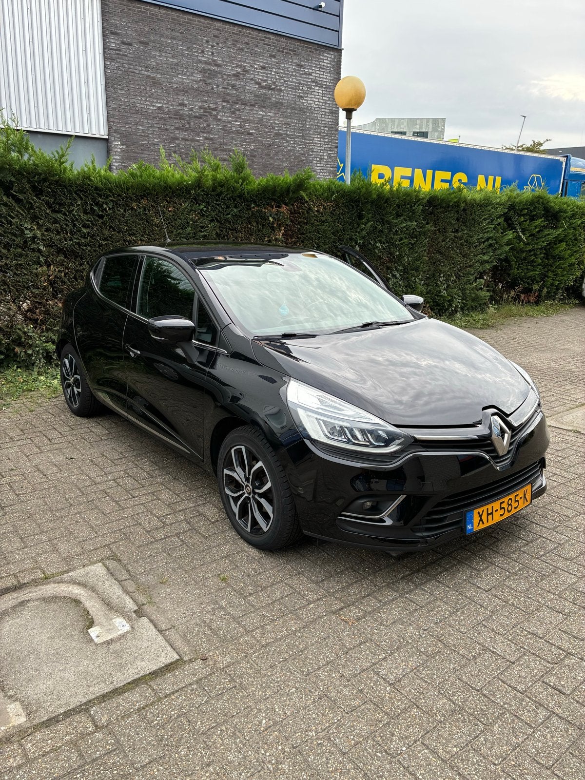 Renault Clio Energy TCe 90pk Ecoleader S&S 2018 Zwart