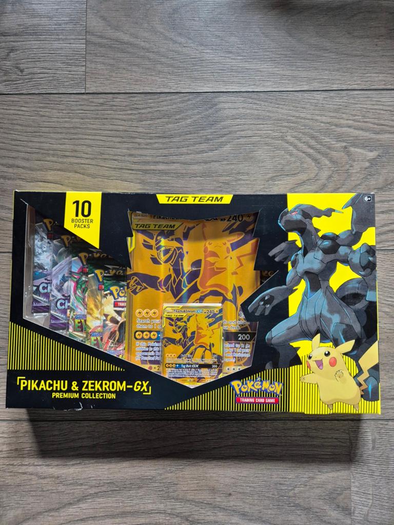 Pokemon Pikachu & Zekrom GX Premium Collection Box, Hobby en Vrije tijd, Verzamelkaartspellen | Pokémon, Ophalen, Nieuw, Overige typen
