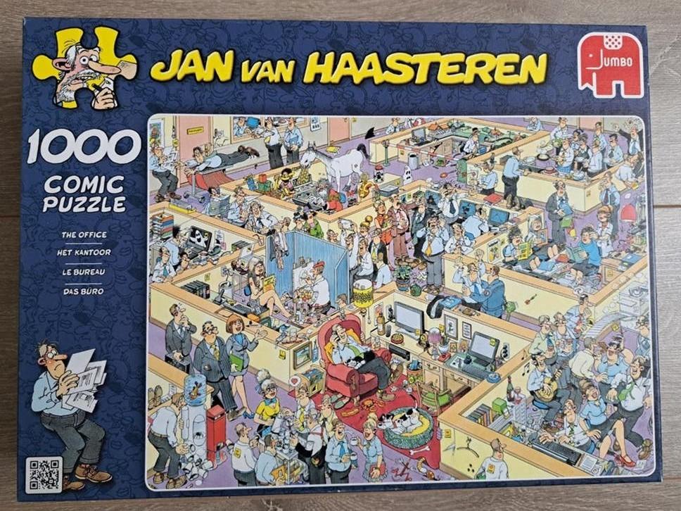 JAN VAN HAASTEREN. HET KANTOOR, Hobby en Vrije tijd, Denksport en Puzzels, Ophalen of Verzenden, 500 t/m 1500 stukjes, Zo goed als nieuw