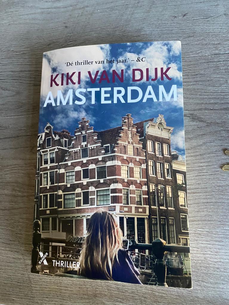Amsterdam Kiki van Dijk, Ophalen, Gelezen