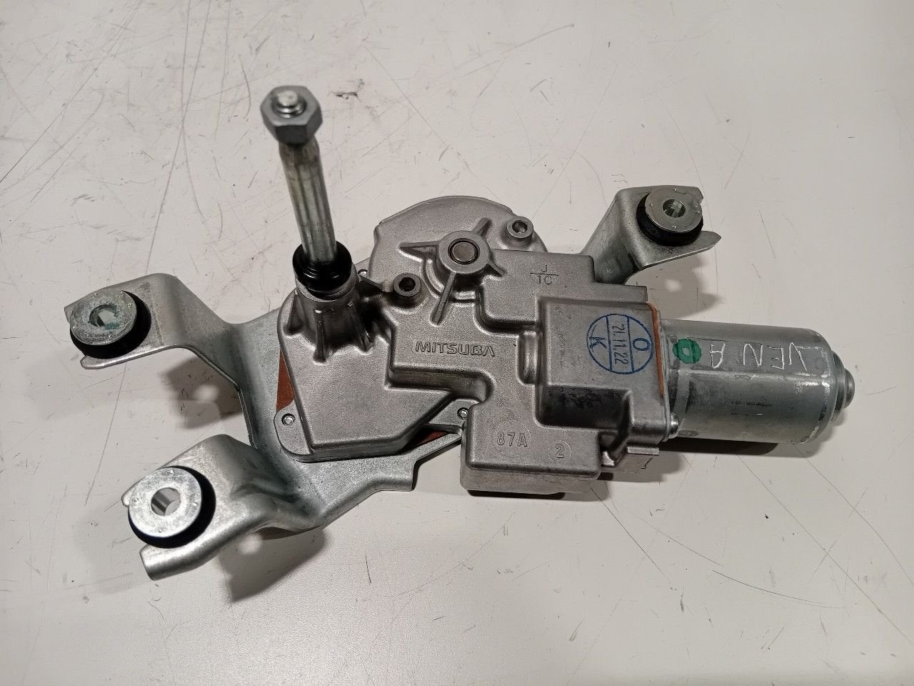 Ruitenwissermotor achter BMW 2 serie, Onderdelen@venauto.nl, Van der Ven Autorecycling B.V., Gebruikt, Ettenseweg 76, 4706 PB Roosendaal, The Netherlands