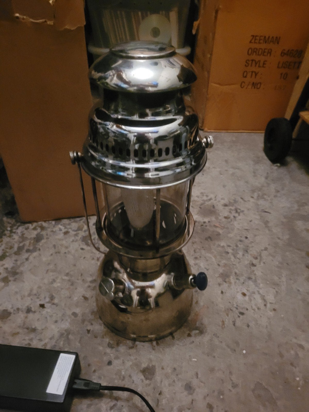 Vintage Petroleumlamp / Stormlantaarn, Antiek en Kunst, Ophalen of Verzenden