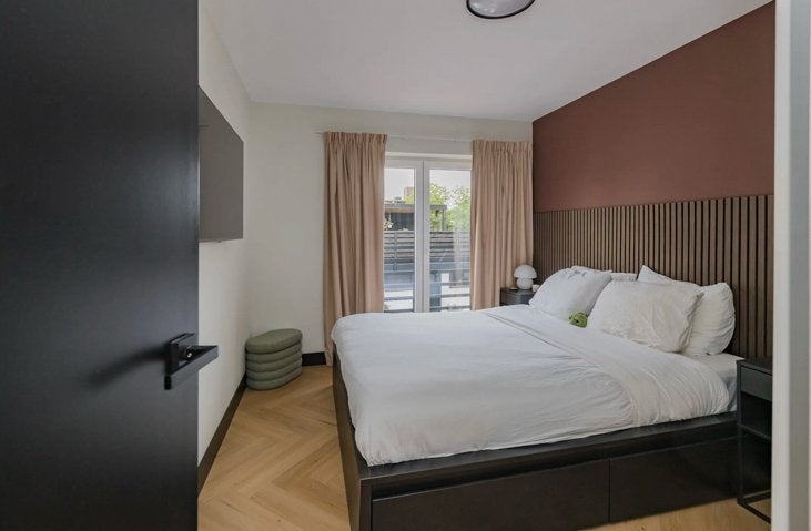 Malm ikea 160x200, Ophalen, Gebruikt, Zwart, Tweepersoons