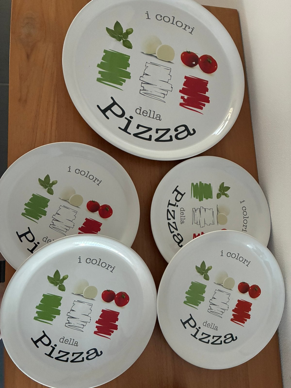 Gusta pizza borden groot en klein 20-30 cm, Ophalen of Verzenden, Zo goed als nieuw