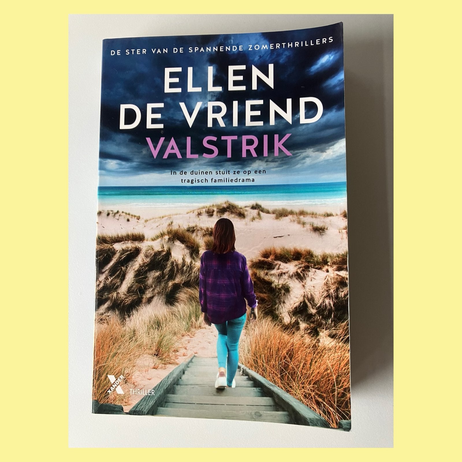 Ellen de Vriend - Valstrik (Thriller) boek, Ophalen of Verzenden, Zo goed als nieuw
