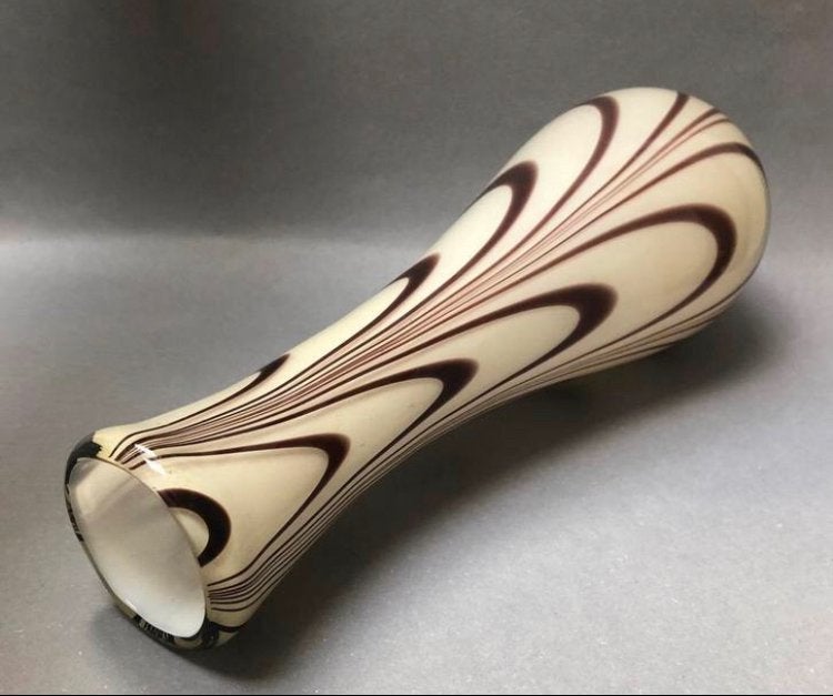 Prachtige hoge mondgeblazen glazen vaas, opaline glas, Ophalen of Verzenden, Bruin, Glas
