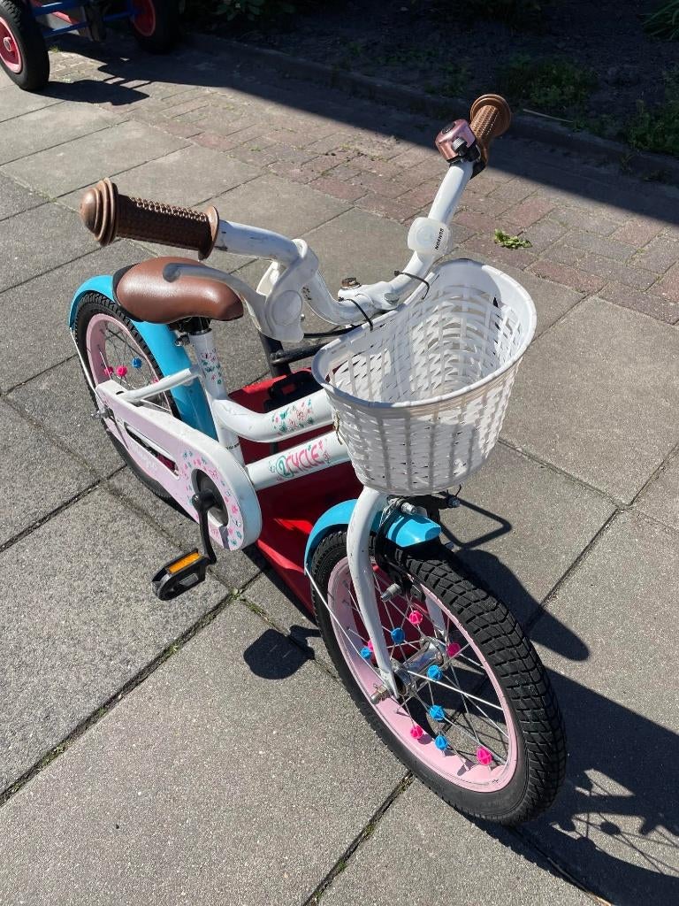Leuke kinderfiets 16 inch, Fietsen en Brommers, Fietsen | Kinderfietsjes, Terugtraprem, Ophalen, Overige merken, 16 tot 20 inch