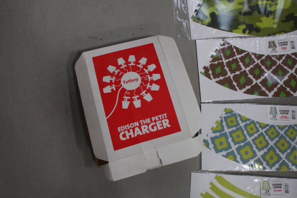 Edison the Petit FATBOY Charger + 5 x lampenkappen, Ophalen of Verzenden, Nieuw