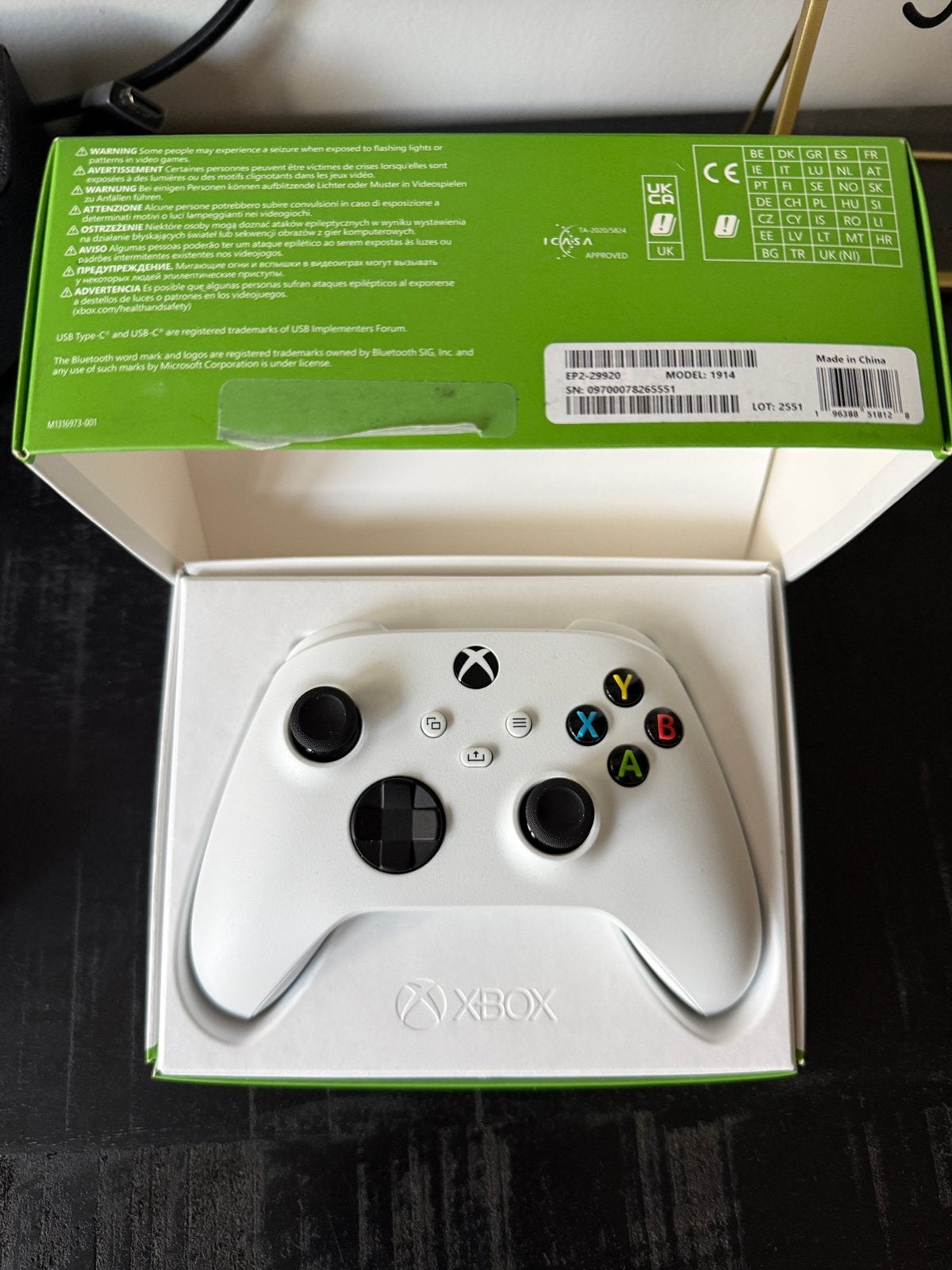Xbox series controller robot white met doos en factuur, Spelcomputers en Games, Ophalen of Verzenden, Zo goed als nieuw, Controller