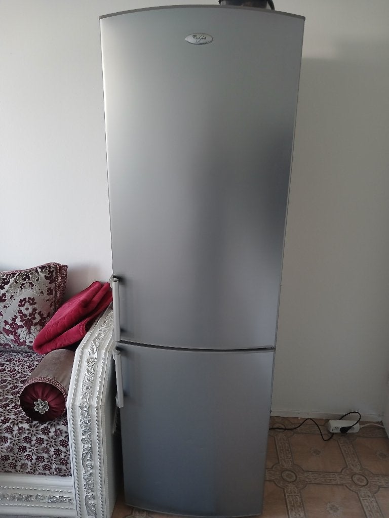 Koelkast Whirpool, Ophalen, Gebruikt, 200 liter of meer, Met aparte vriezer