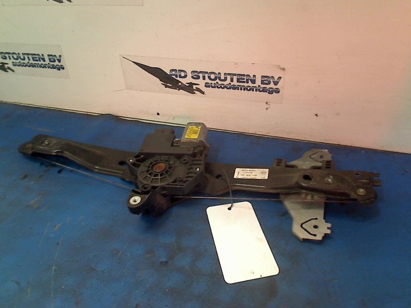 Raammechaniek Elek Links Voor Nissan Qashqai (J11) C21970100, Gebruikt, Germany@nissan-services.eu, Kronenweg 38, Wesseling 50389, , Duitsland