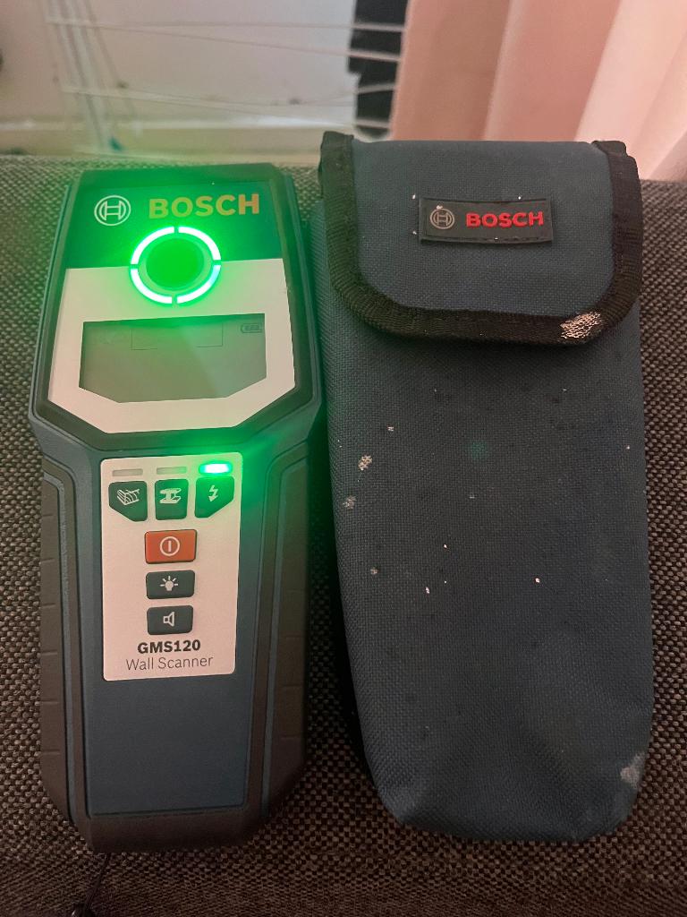 Bosch wallscanner  GMS 120, Ophalen of Verzenden, Zo goed als nieuw, Multimeter