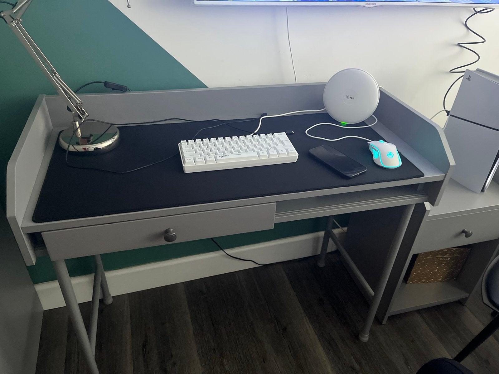 IKEA Hauga Bureau - Grijs, 100x45 cm, Ophalen, Met lades, Zo goed als nieuw, IKEA