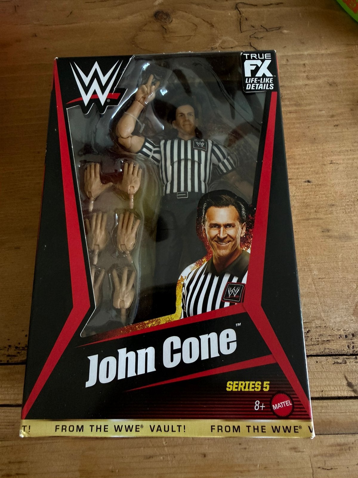 JOHN CONE WWE ELITE REFEREE THE VAULT 5 MATTEL ACTION FIGURE, Verzamelen, Ophalen of Verzenden, Nieuw