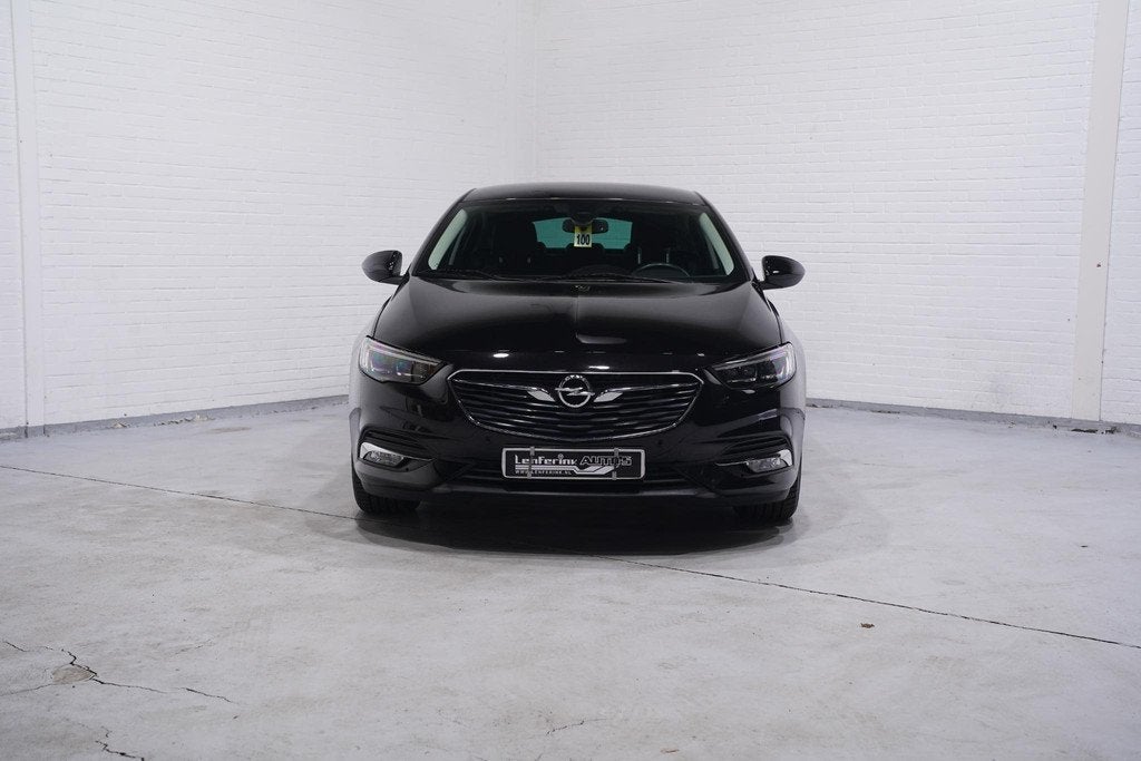 Opel Insignia Grand Sport 1.5 Turbo Innovation 1e eigen. NAP, Auto's, Opel, Stof, Gebruikt, 4 cilinders, 700 kg