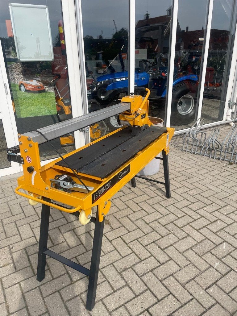 Lumag zaagtafel steen en tegelzaag, Ophalen, Zo goed als nieuw, Lumag