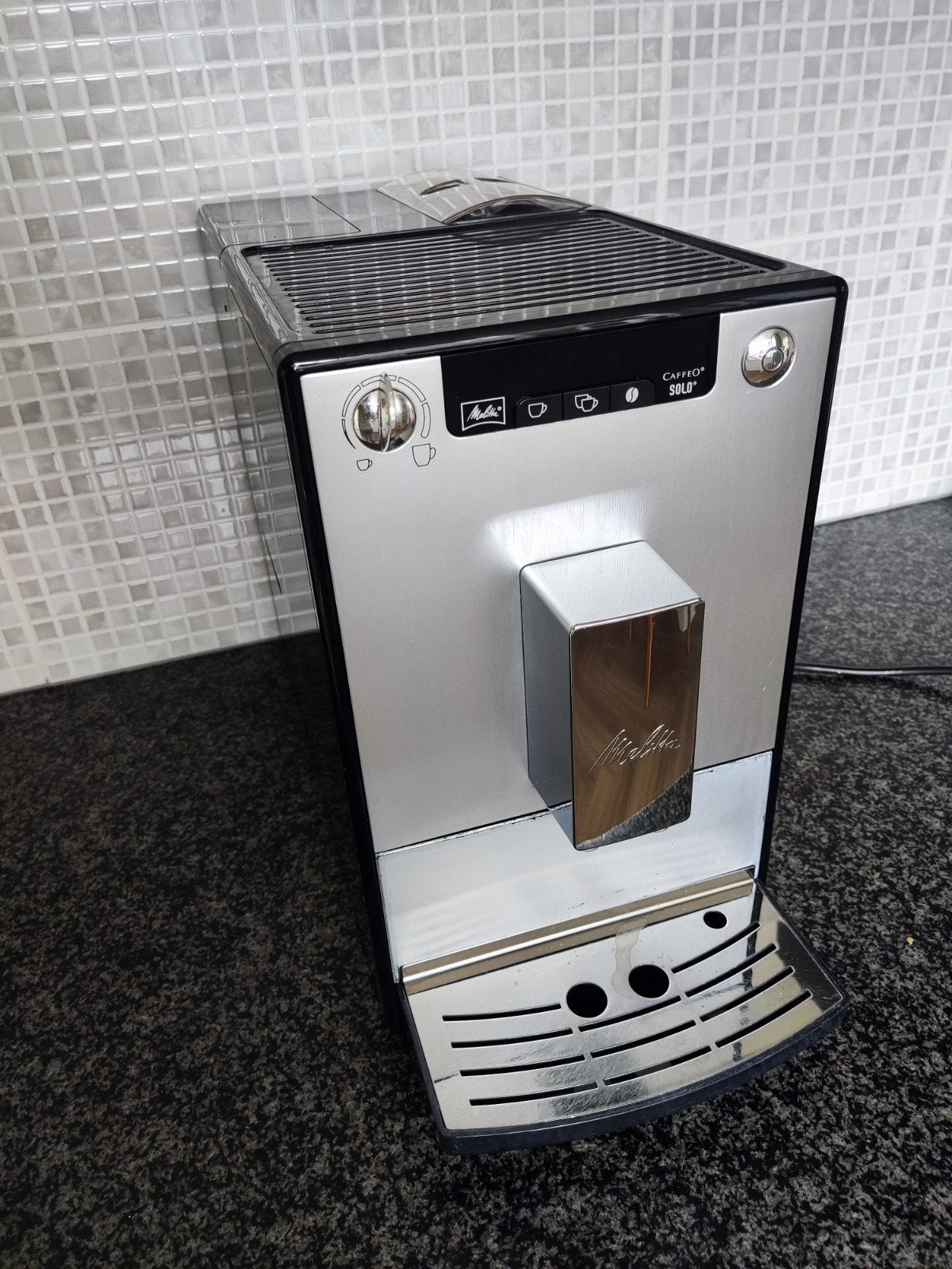 melitta caffeo solo, Afneembaar waterreservoir, Gebruikt, Koffiemachine, 2 tot 4 kopjes
