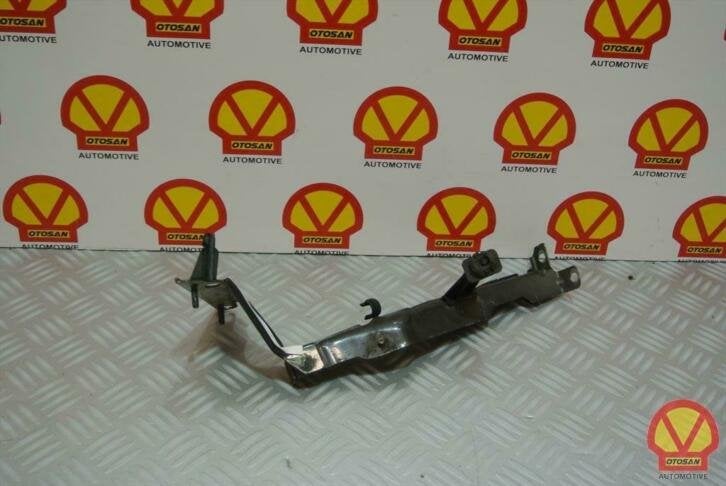 audi a4 8k spatbord zijscherm steun links 8k0821135c