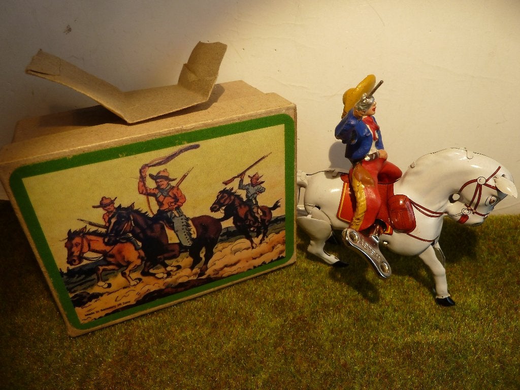 PAARD MET RUITER uit INDIA en met doosje + sleutel, Ophalen of Verzenden, Gebruikt