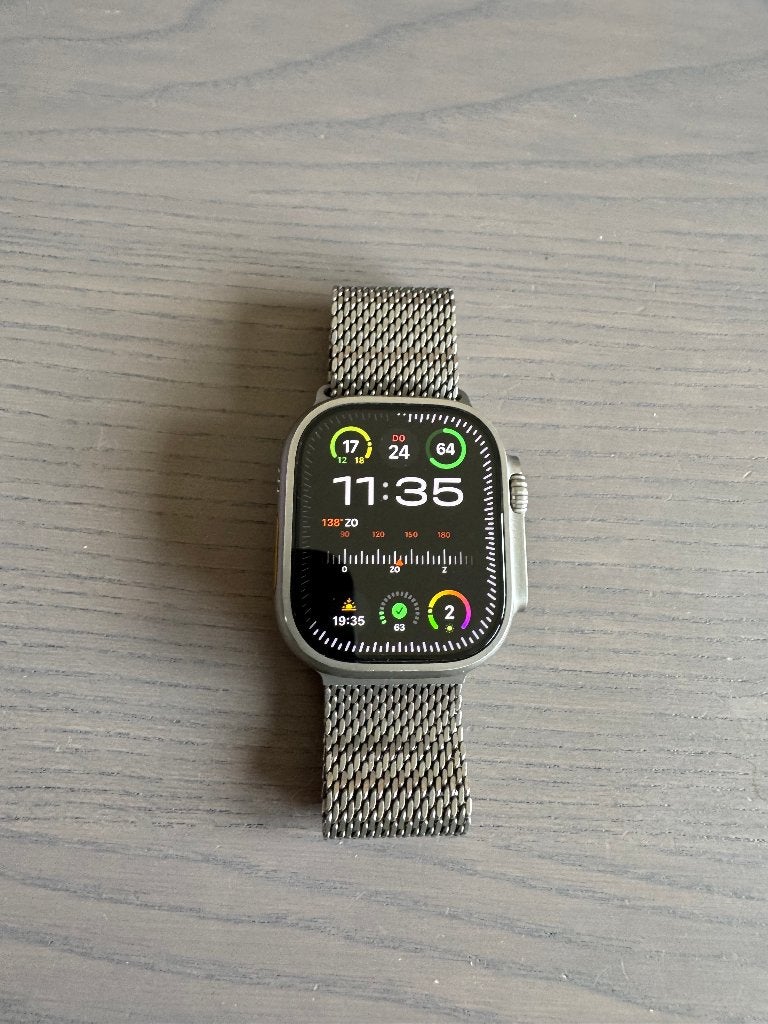 Apple Watch Ultra 3 Titanium | Milanese Loop Medium, Stappen, IOS, Ophalen of Verzenden, Zo goed als nieuw