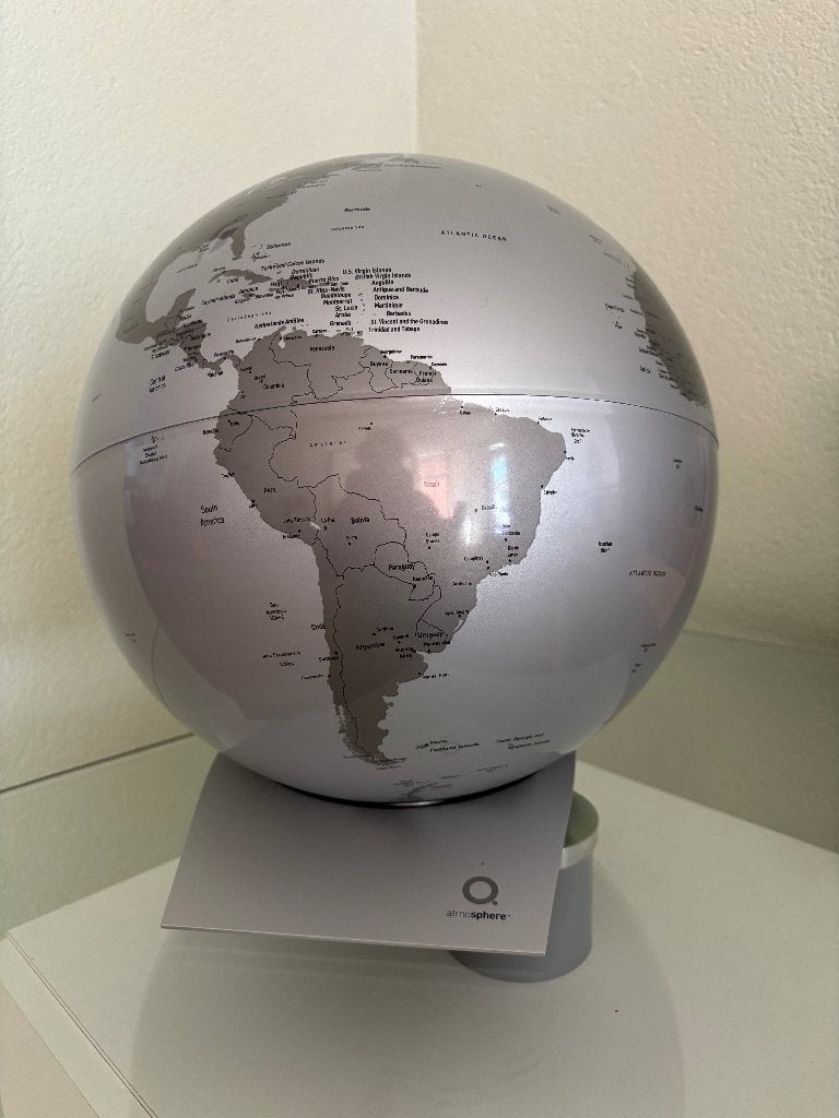 design wereldbol, Ophalen, Zo goed als nieuw