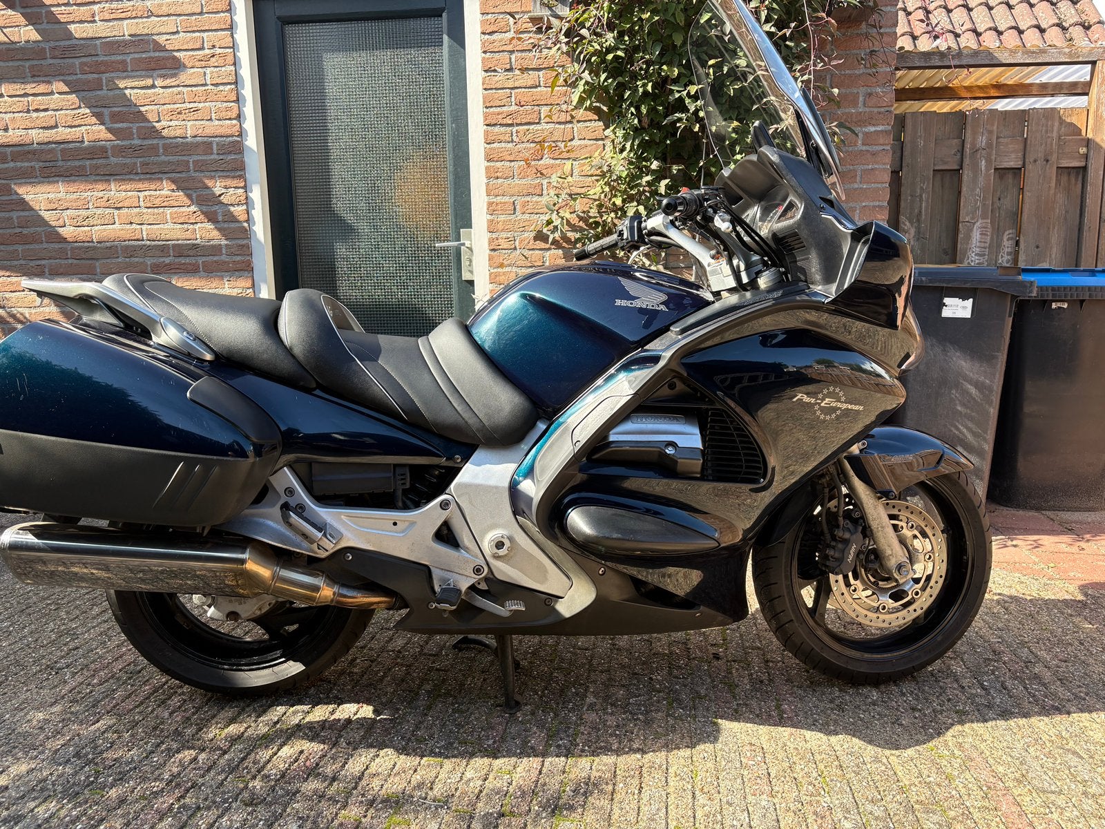 Te koop Honda ST1300 Pan European bj 2002 118148 km, 4 cilinders, Motorrijbewijs A, Gebruikt, Particulier
