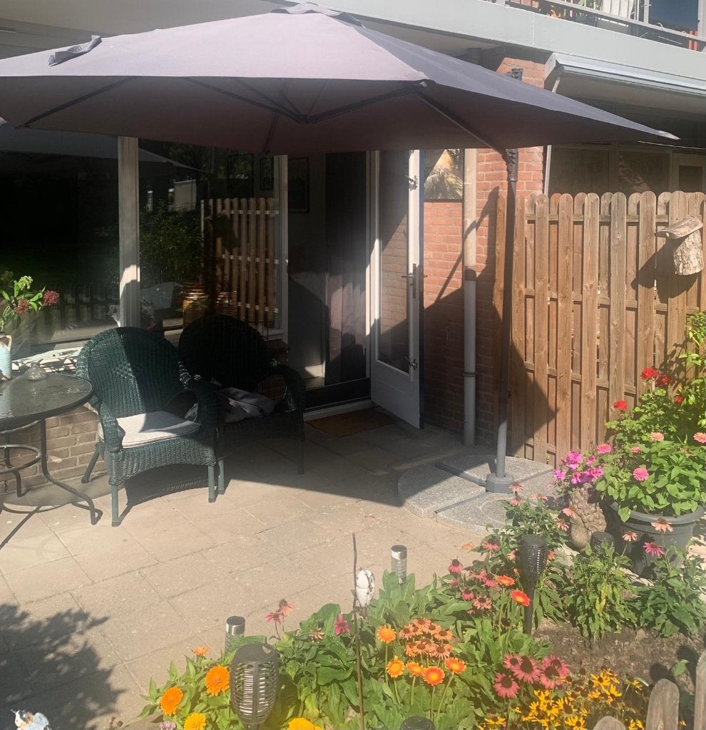 Parasol, Ophalen, Verstelbaar, Zo goed als nieuw, Parasolvoet