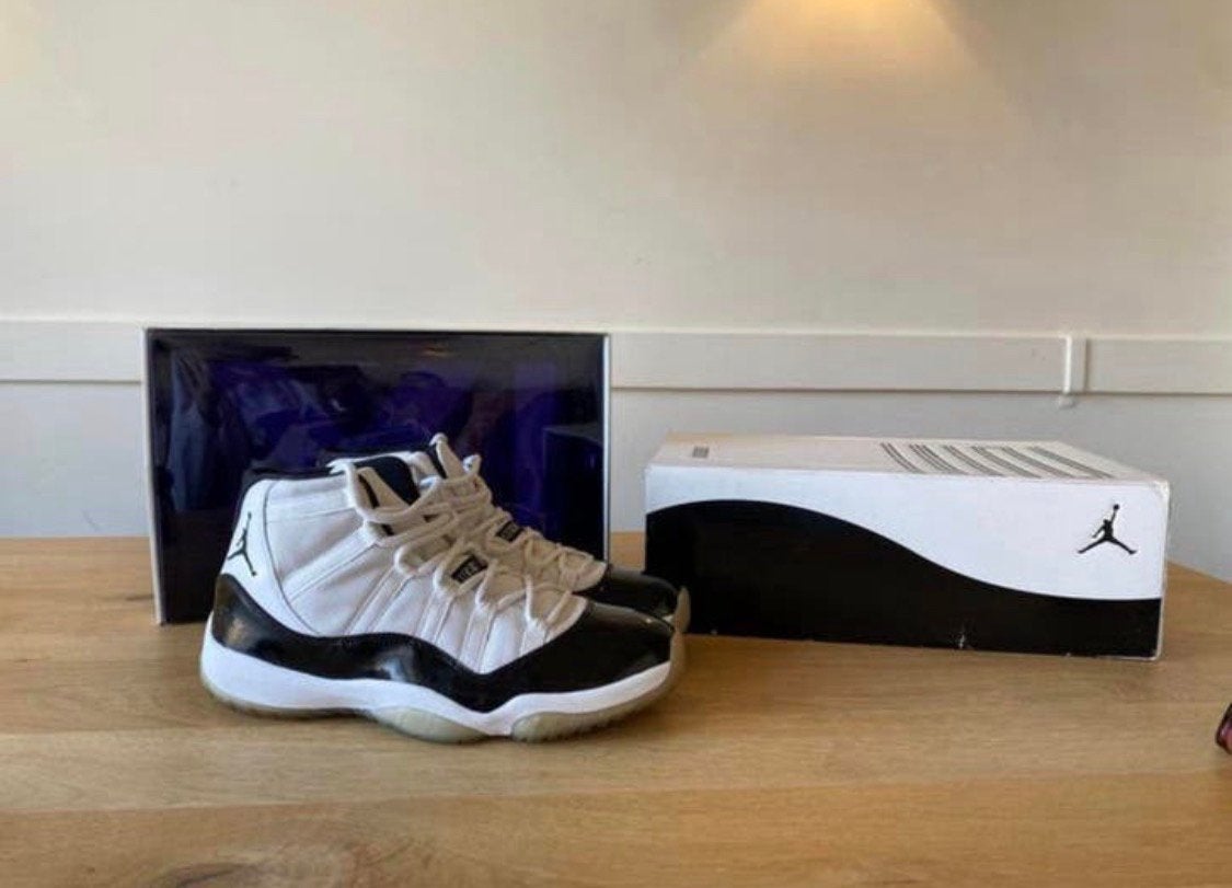 Jordan 11s Retro ‘Concords’ 2011 - 45, Wit, Ophalen of Verzenden, Sneakers of Gympen, Zo goed als nieuw