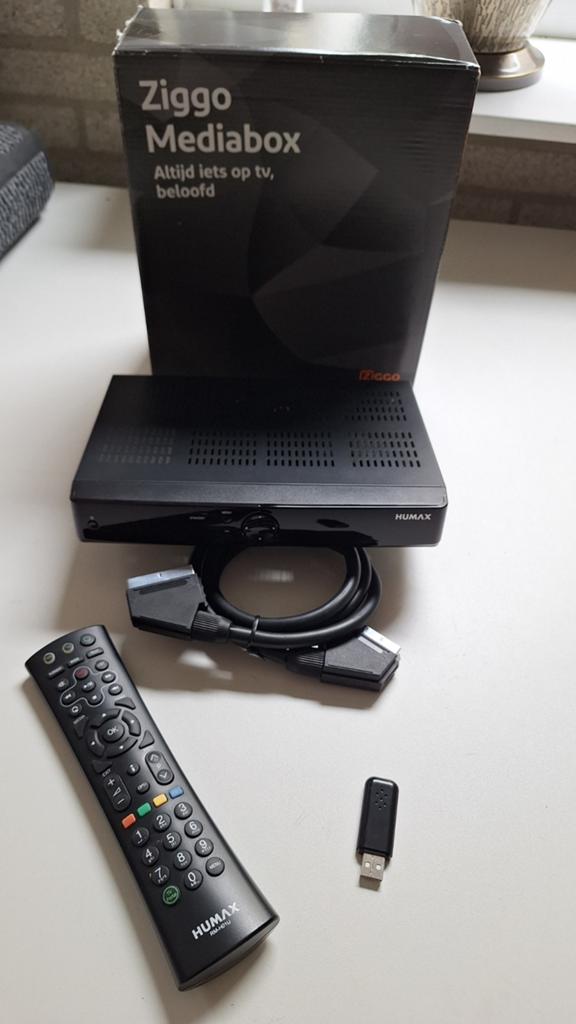 Humax Mediabox 5300 Ziggo Digitale TV Ontvanger, Ophalen of Verzenden, Nieuw, Decoder