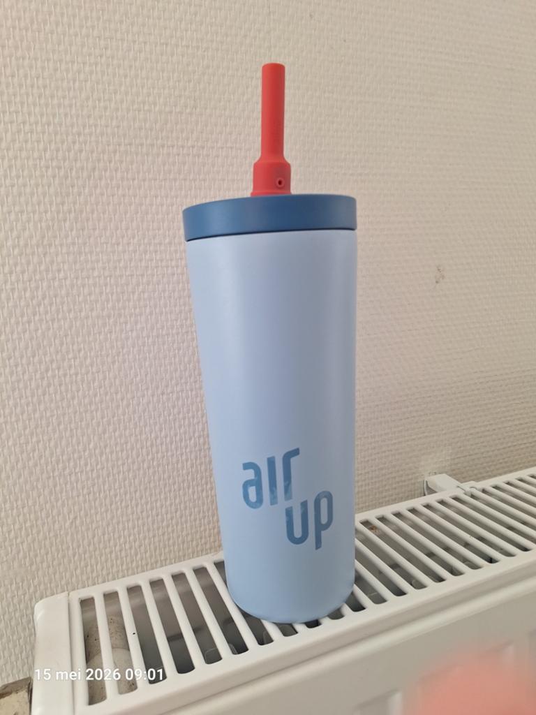 Air up tumbler blauw 700ml, Sport en Fitness, Bidons, Ophalen of Verzenden, Zo goed als nieuw