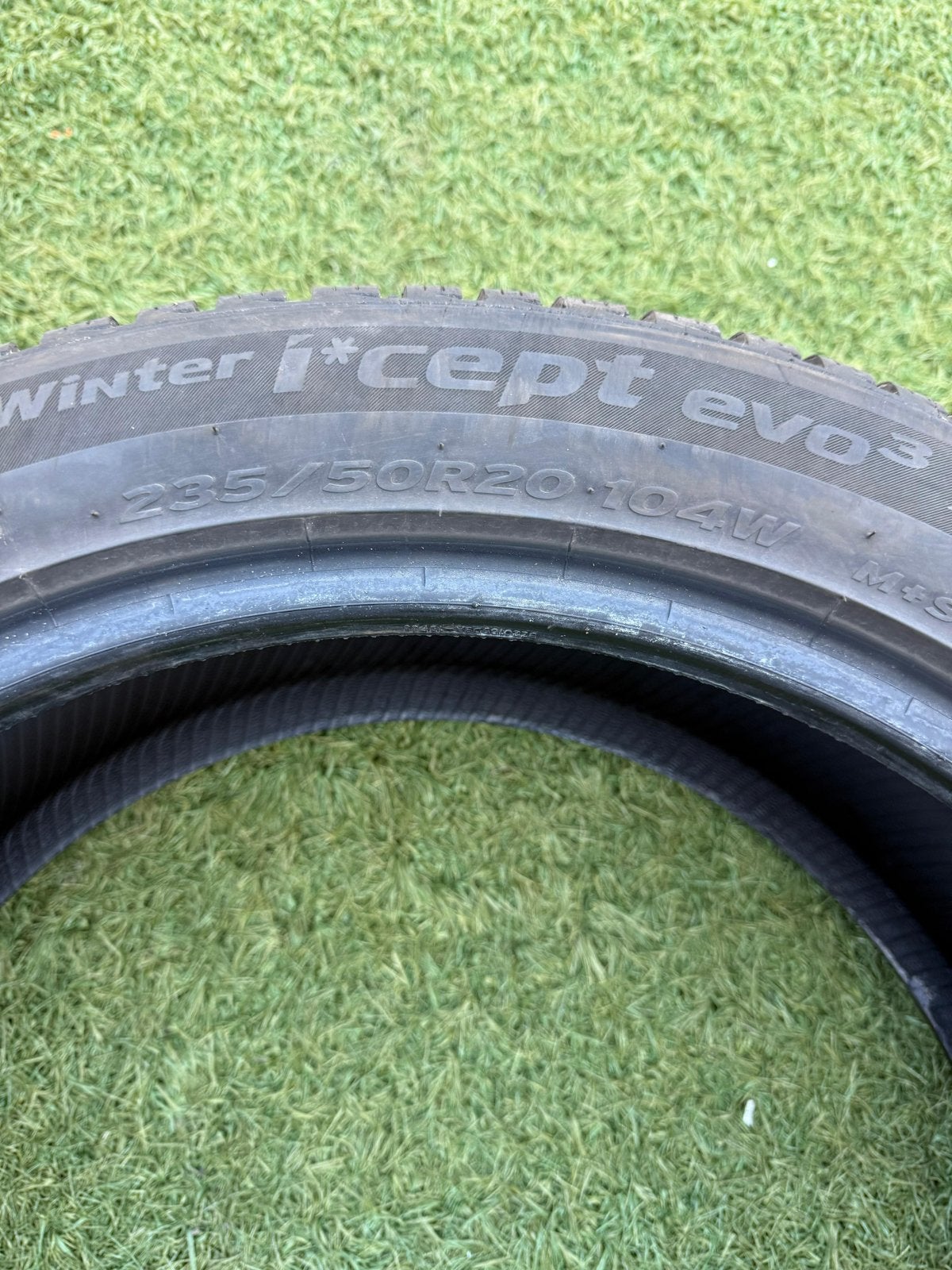 Hankook Winterbanden 235/50R20 104W Winter i*cept evo3 X, Ophalen, Gebruikt, Winterbanden, 235 mm