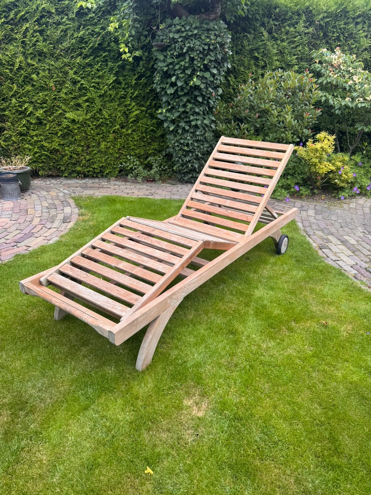 Barlow Tyrie Capri ligbed, Ophalen, Zo goed als nieuw, Aluminium