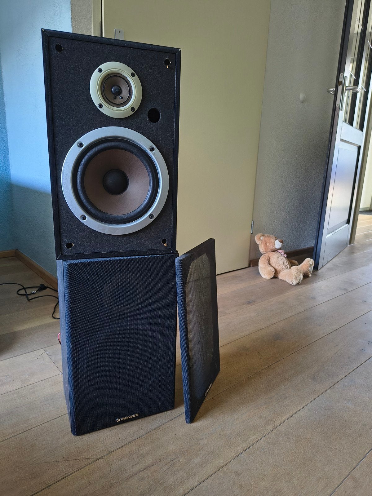 Pioneer S-Z73 Luidsprekers - 100W, 8 Ohm, Ophalen, Stereo speakers, Gebruikt, Inclusief muurbeugels