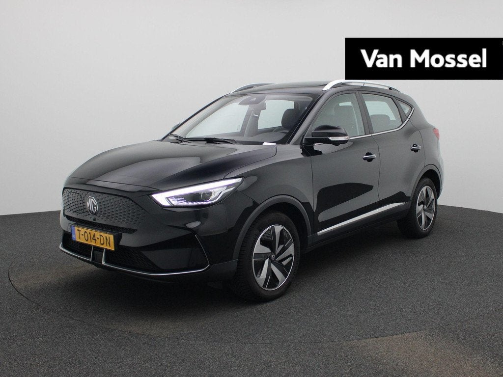 MG ZS EV Long Range Luxury 70 kWh | 360 graden camera | pano, Auto's, MG, 12 maanden, Gebruikt, ZS, Zwart