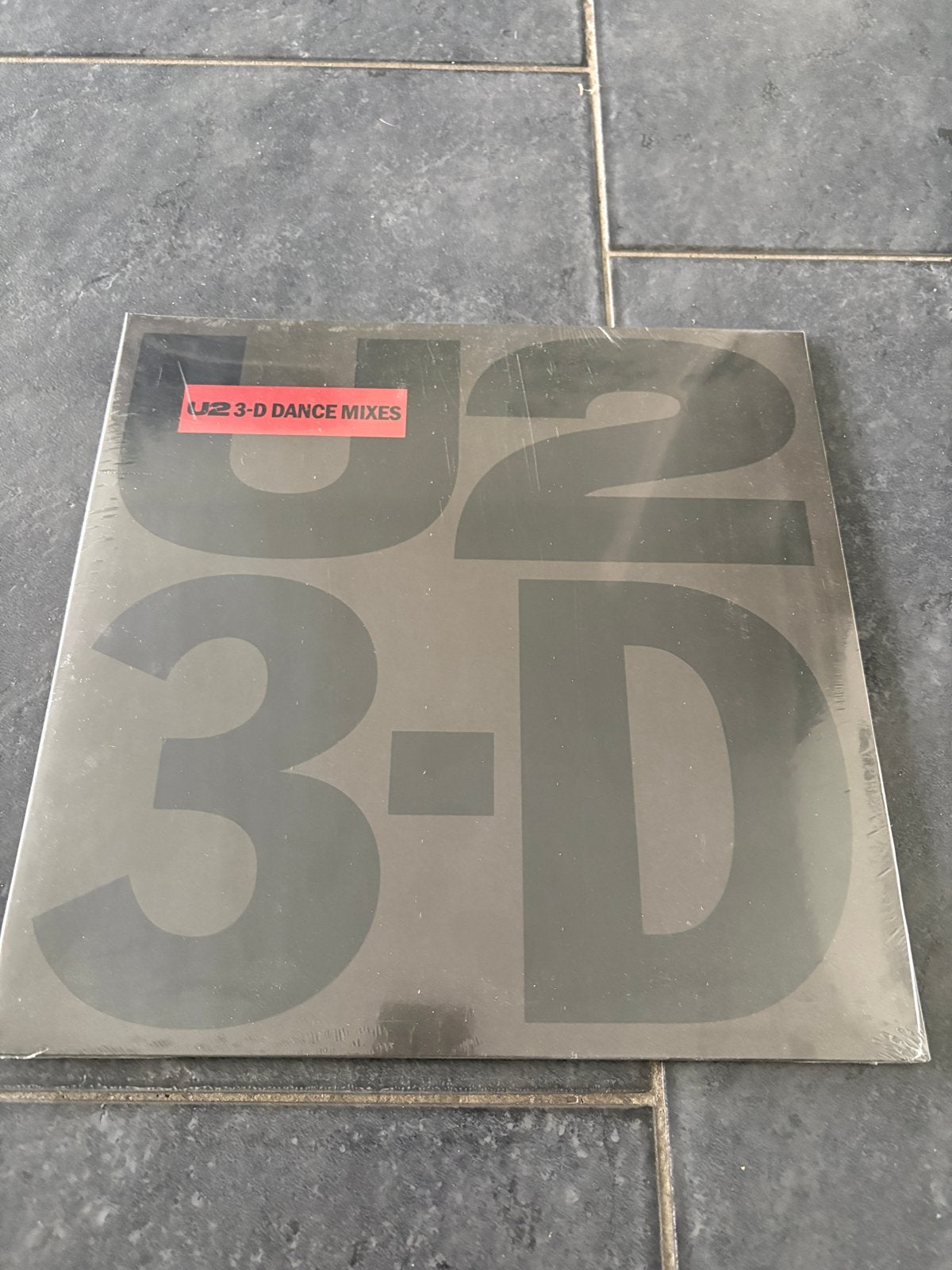 U2 - 3-D Dance Mixes Vinyl EP (Nieuw in verpakking), Geseald, Ophalen of Verzenden, Pop, EP