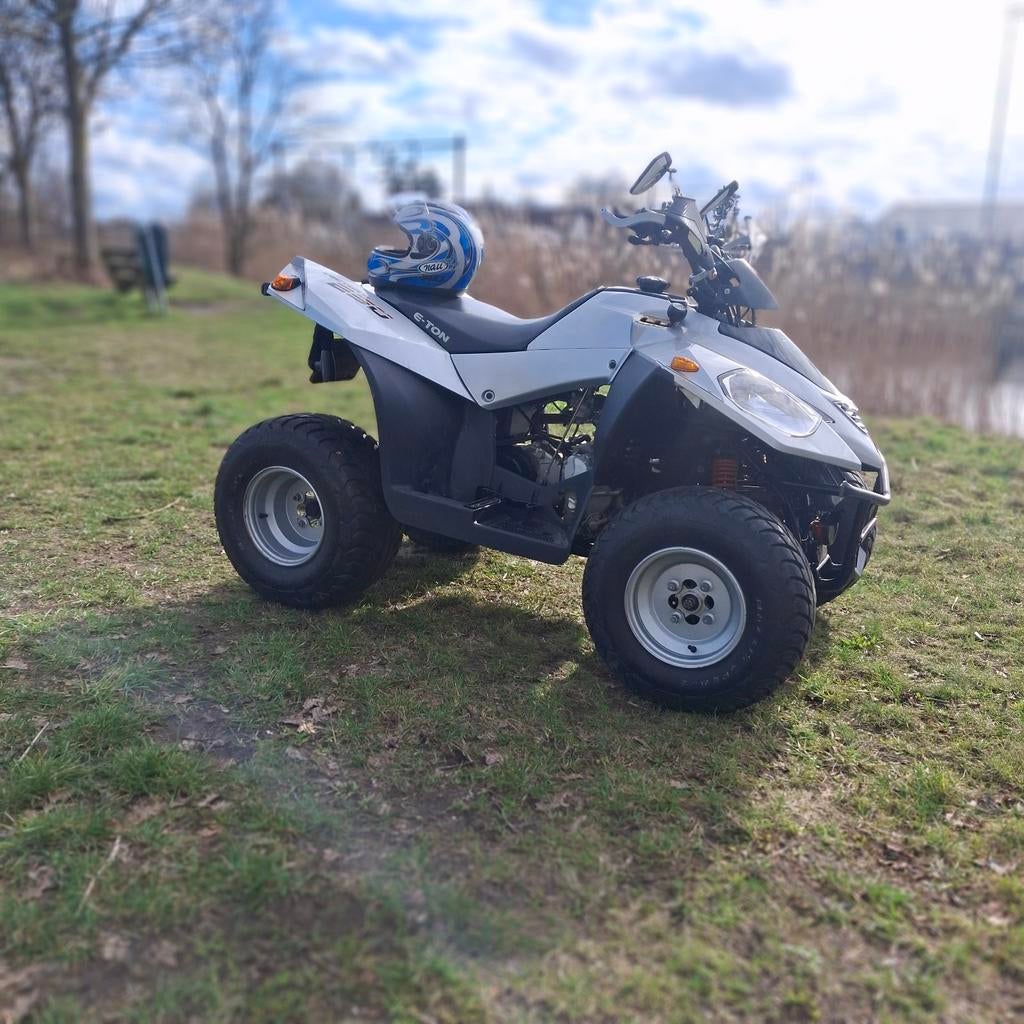 Eton viper st 250cc quad met autokenteken automaat, Fietsen en Brommers, Ophalen, Gebruikt, Overige typen